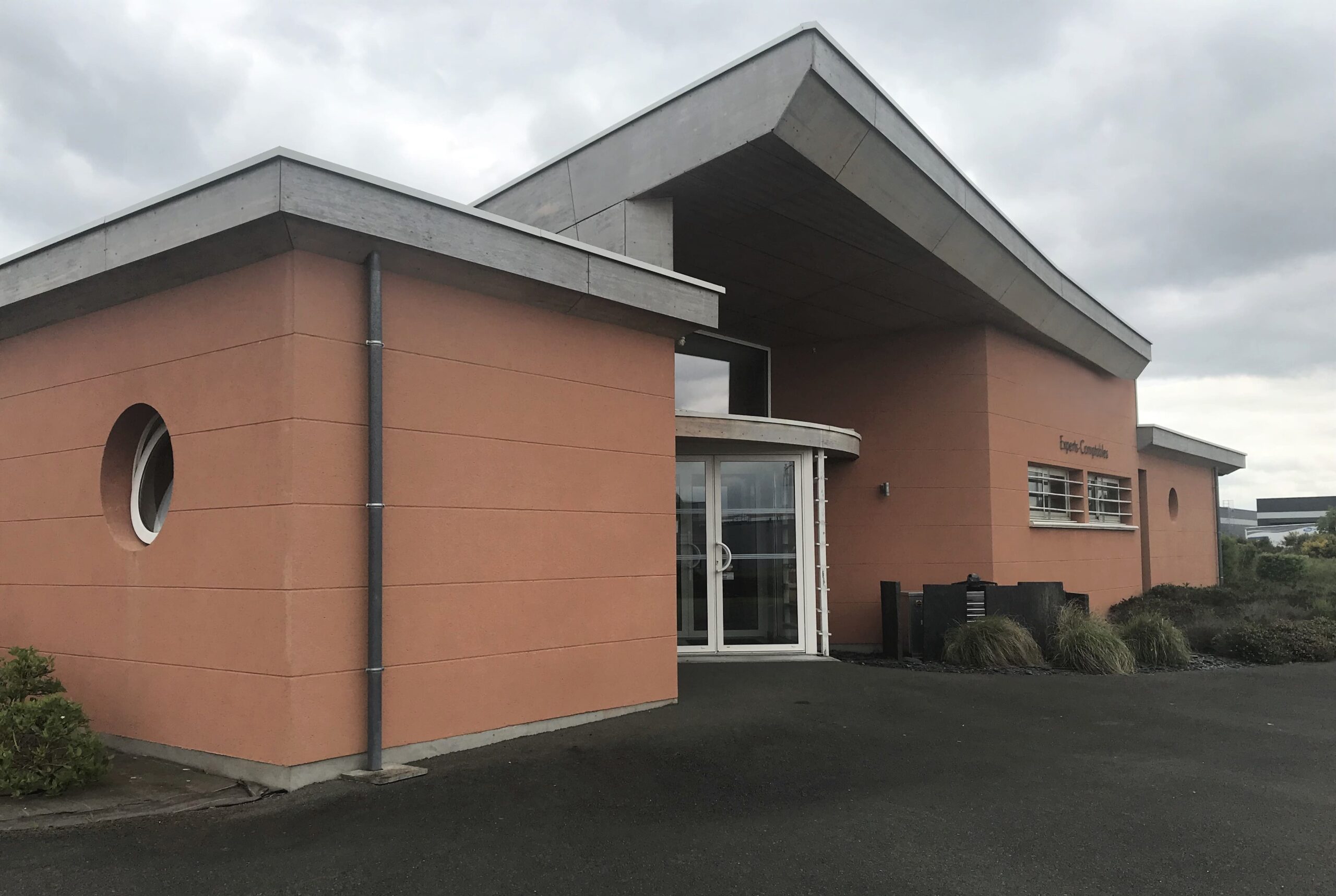 vue extérieure bureau baker tilly beaufort