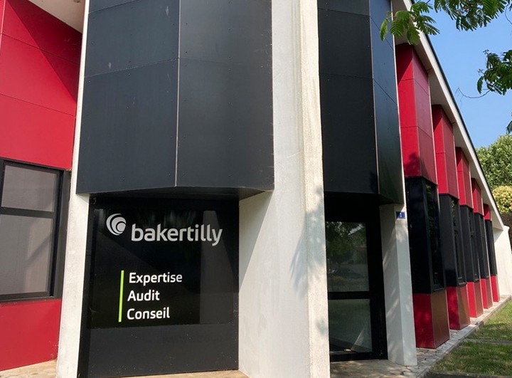 vue extérieure bureau baker tilly rochefort