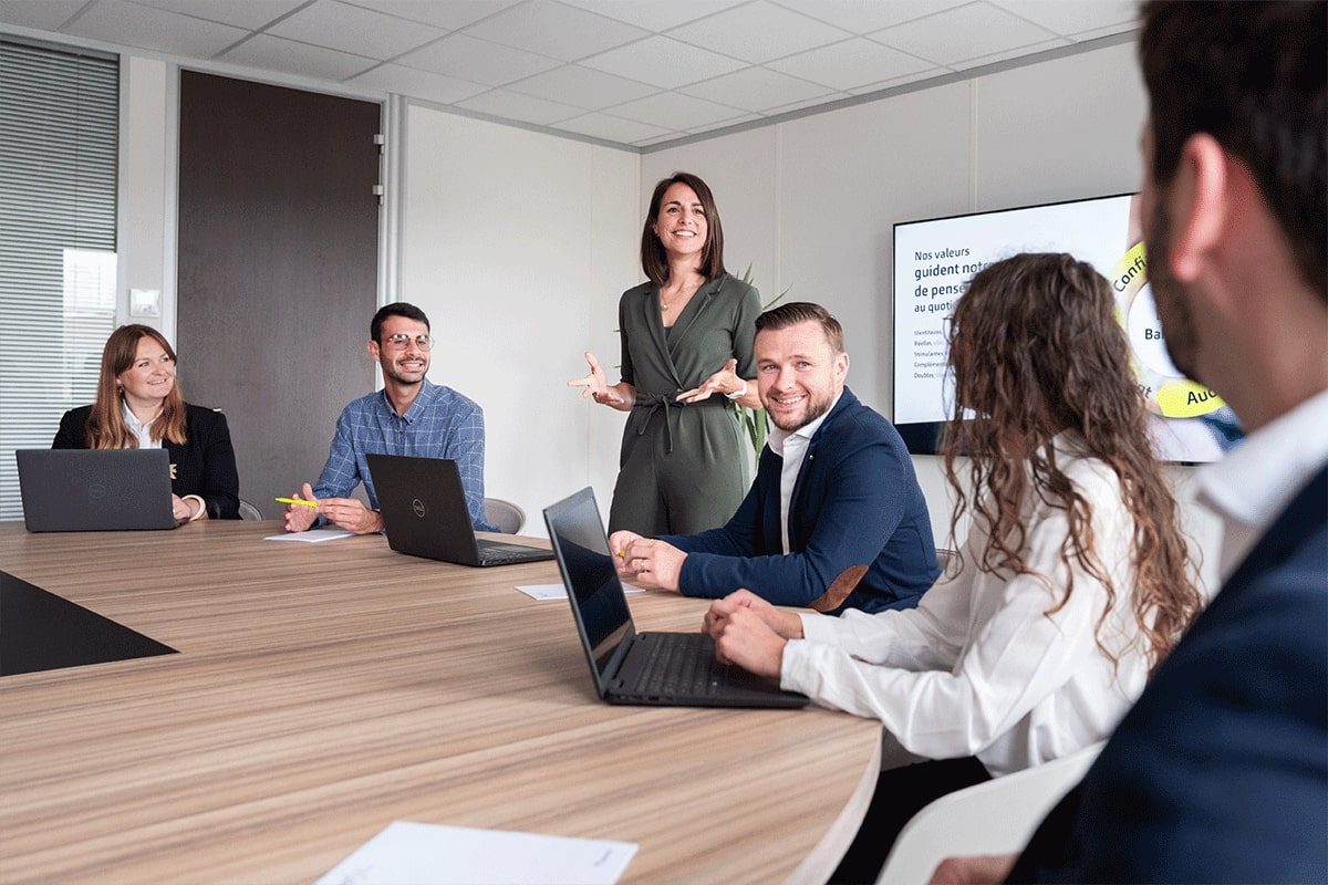 échange et réflexion entre experts