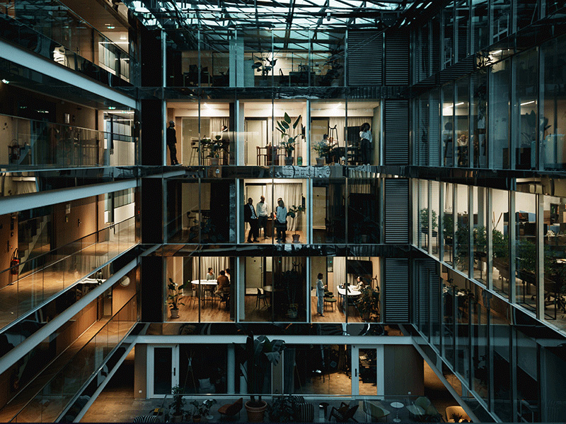 intérieur d'une grande entreprise du secteur numérique