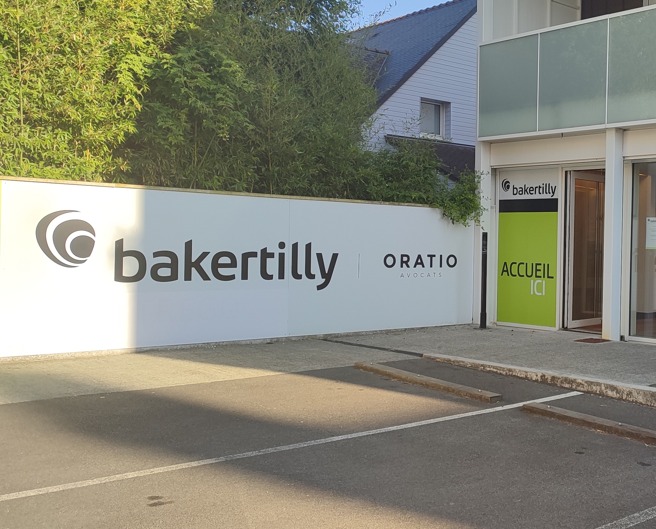 vue extérieure bureau baker tilly lorient