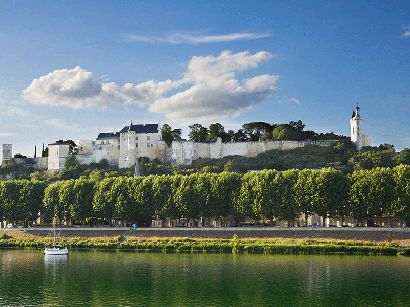 ville chinon